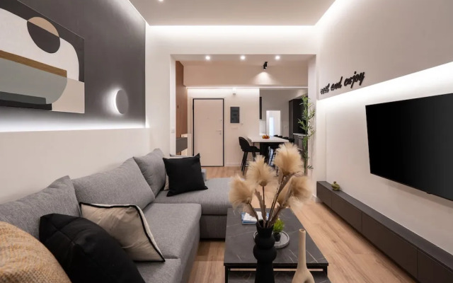 Exclusive and Deluxe Apartment in Athens
