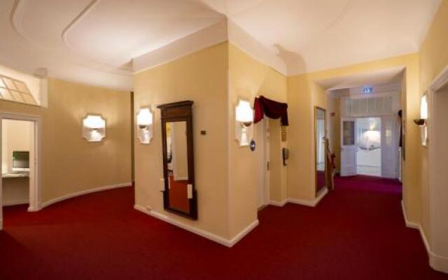 Apart Hotel Halle