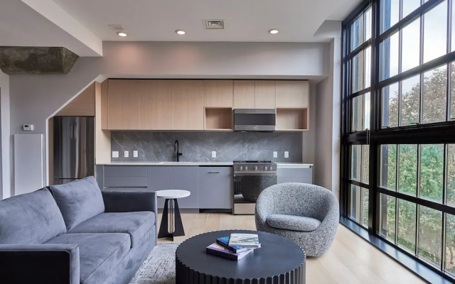 Riversuites at The Battery