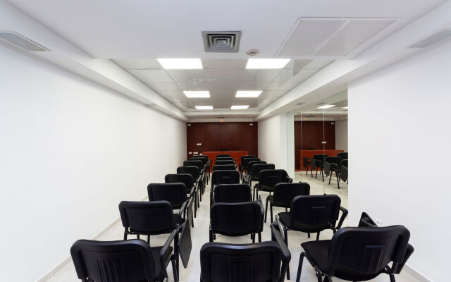 Reverence Life Hotel - Adults Only