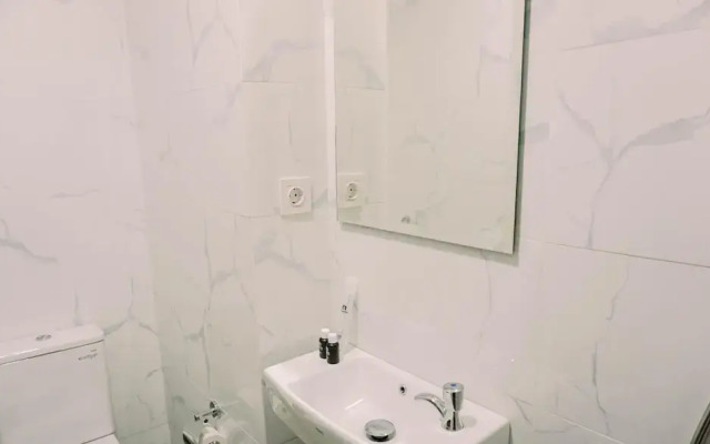 Best Deal Studio Pacific Garden Apartment Alam Sutera