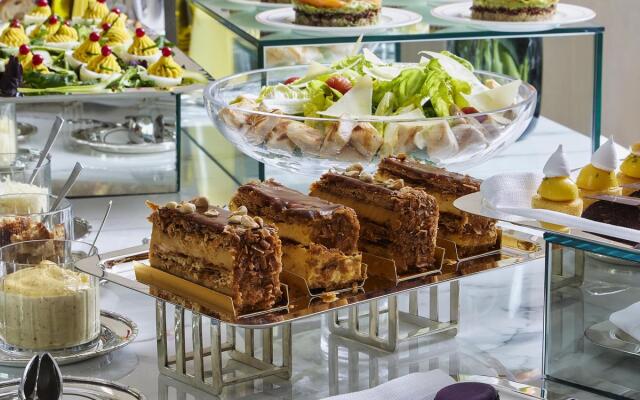 Vakko Hotel and Residence