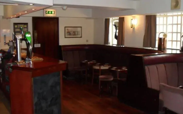 Central Hotel