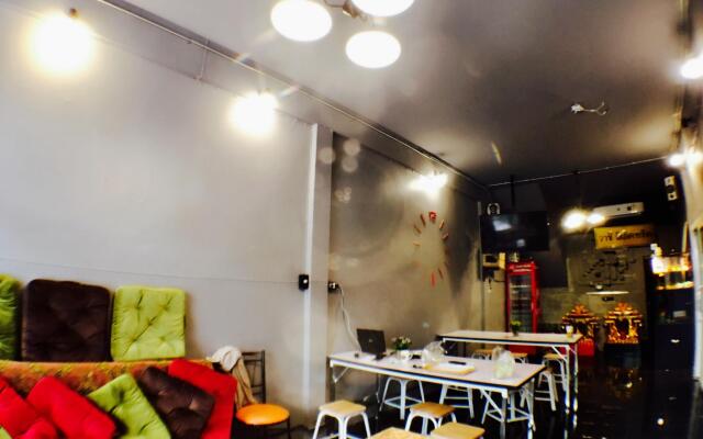 Wachi Hostel Bangkok