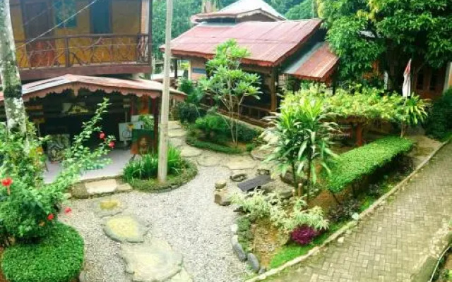 Eriono Guest House Bukit Lawang
