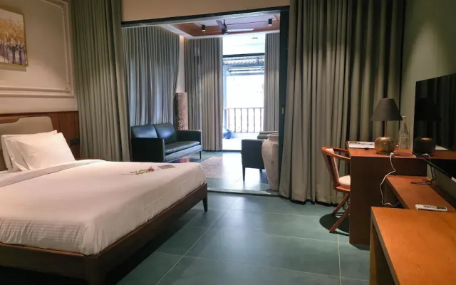 Mango Lantern Villa By Mirth Kollam