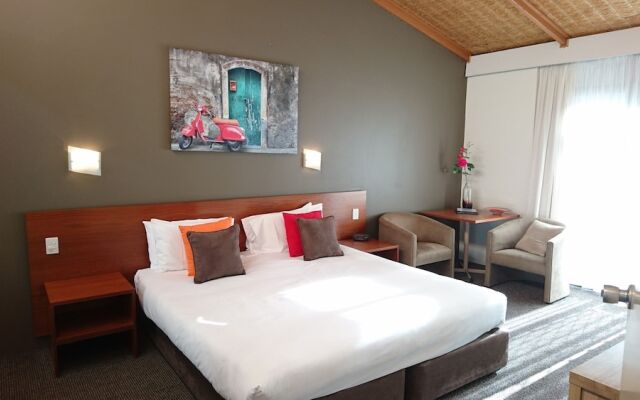 Nautical Owl - 2 Bedroom Apartment