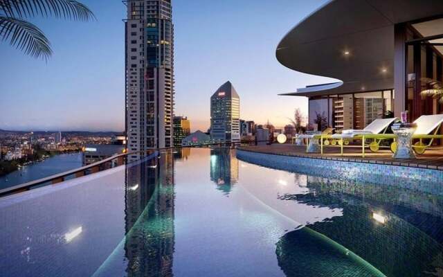 Brisbane Central Highrise 1Bed Gym Pool Qbn550-25