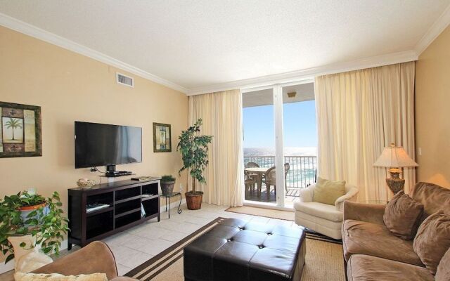 Shoreline 1123 Condo by RedAwning