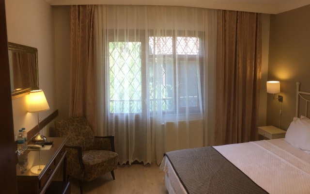 Agva Piccolo Mondo Hotel - Adults Only