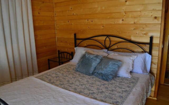 House With 2 Bedrooms in Celorico de Basto, With Wonderful Mountain Vi