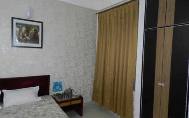 Hotel Krishna Dham