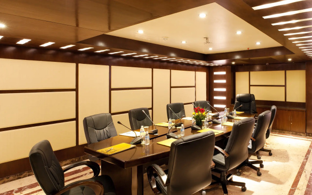 Anandha Inn Convention Centre and Suites