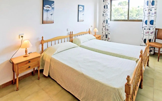 Holiday Home Bellota - MRA236