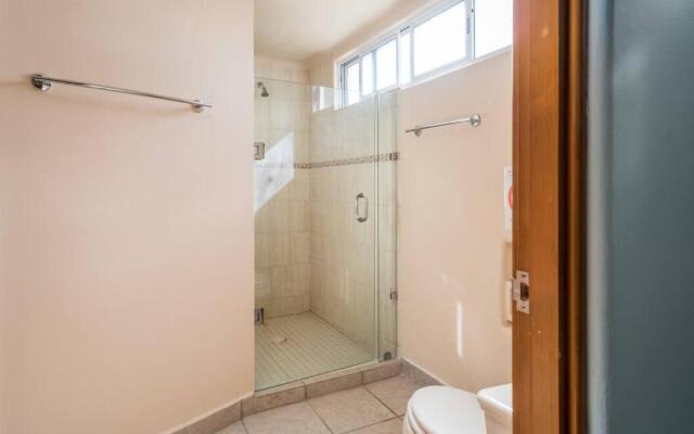 Incredible Casita with 1BR 1BA with beach & pool