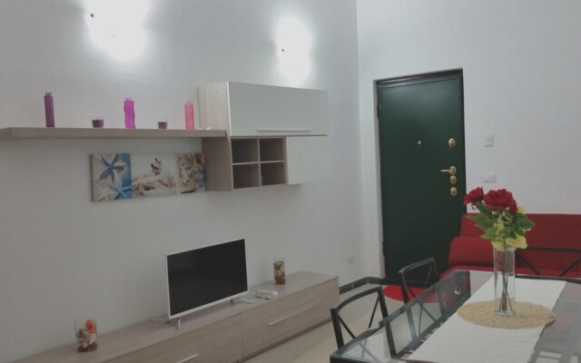 Apartment With 2 Bedrooms In Genova With Wifi