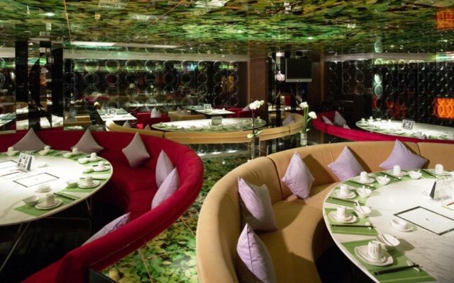 Zense Hotel