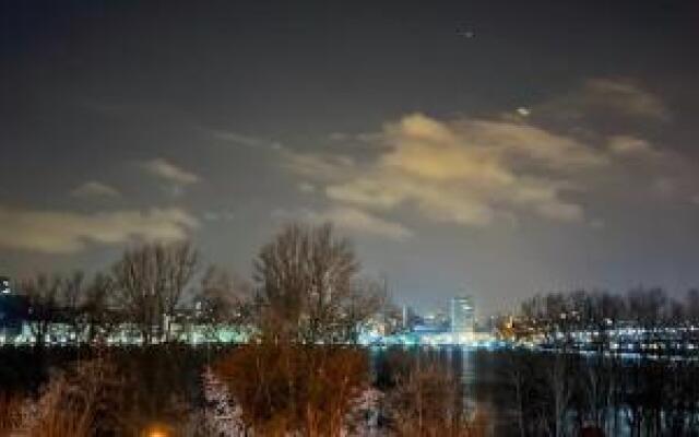 Apartment on Marshala Malinovskogo