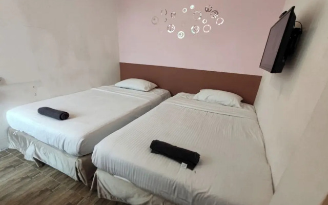 Maleeq Hotel Meru Ipoh