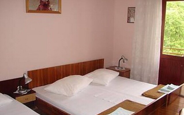 Marin - 200 m From Garden Festival - A1