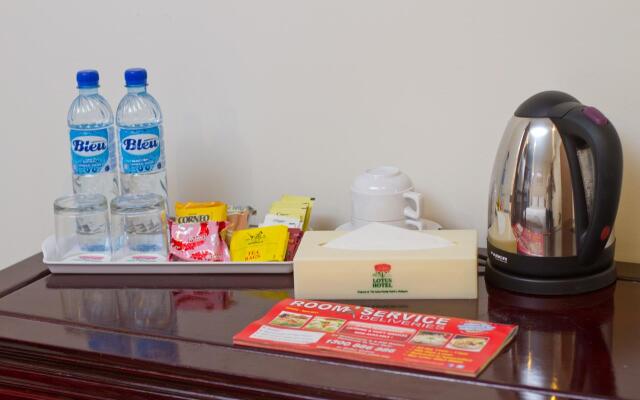 Lotus Hotel Masjid India