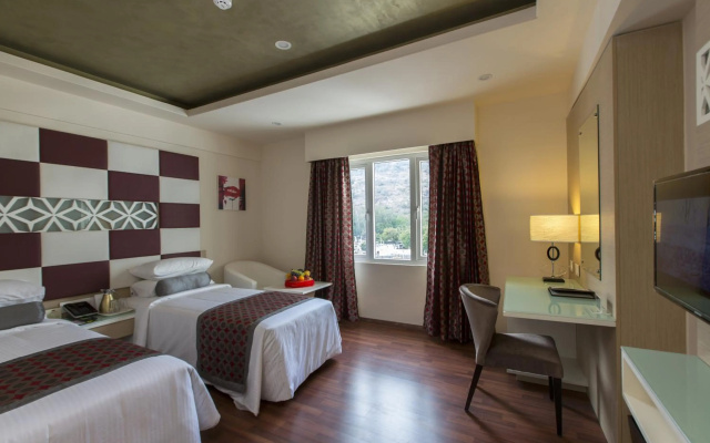 The President Hotel – Guest Rooms – Hubli