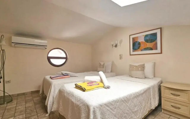 Kalkan Town Apartment