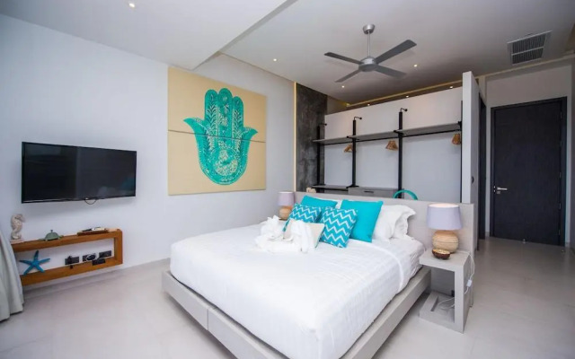 Luxury 5-Bedroom Villa With Games Room In Kata