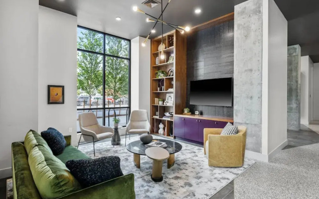Luxury Apartments by Hyatus Boston Somerville