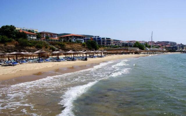 Green Dream 3 Rooms Apartment