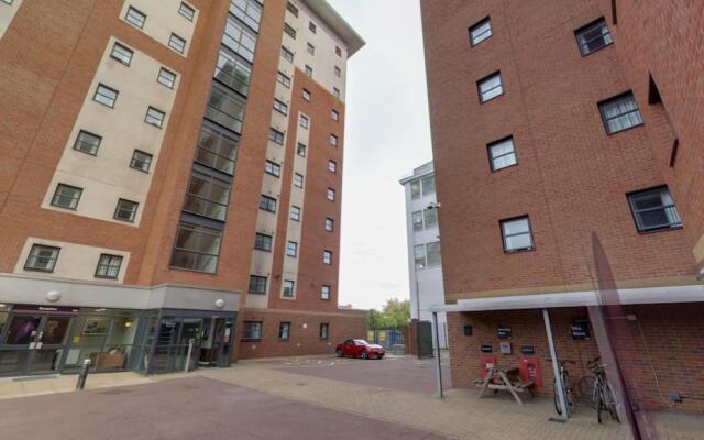 Ensuite Rooms, COVENTRY - Campus Accommodation