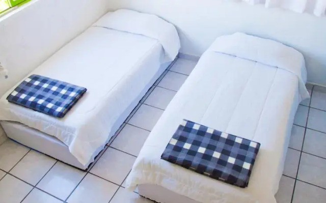 Surf Hostel Cabo "The Riptide"
