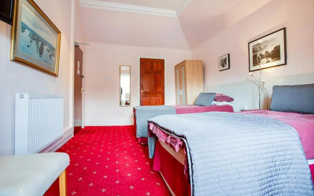 St Ronans Hotel