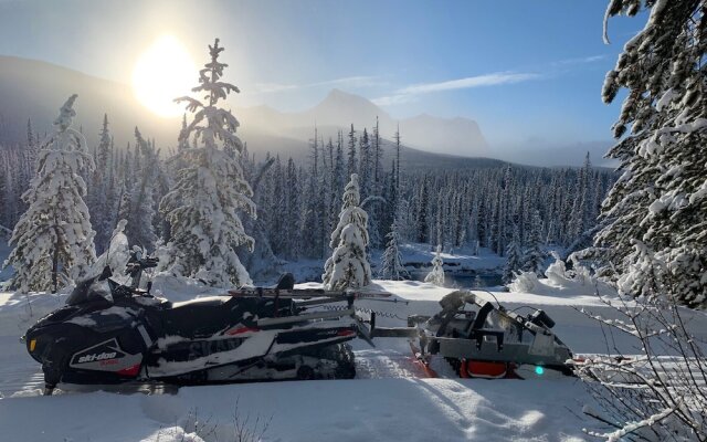 Castle Mountain Chalets