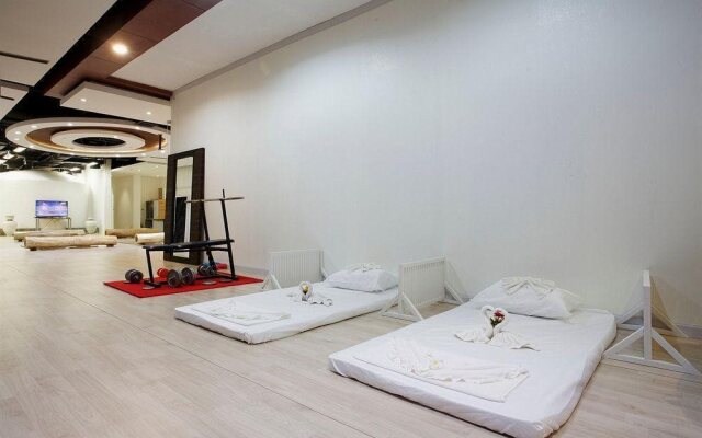 WhyNot Backpackers Capsule Hostel