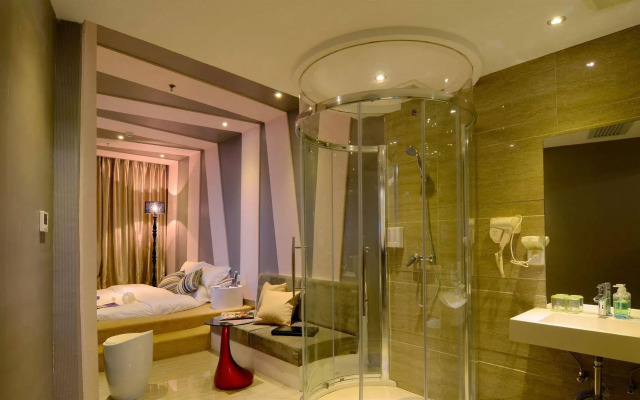 City Boutique Theme Hotel