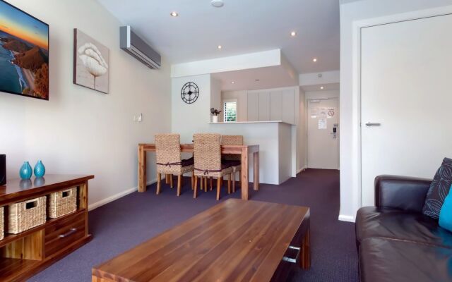 Pacific Blue Apartment 139, 265 Sandy Point Road
