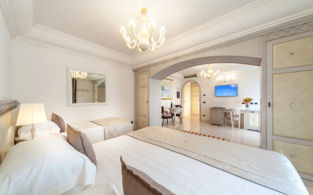 Hotel Palace