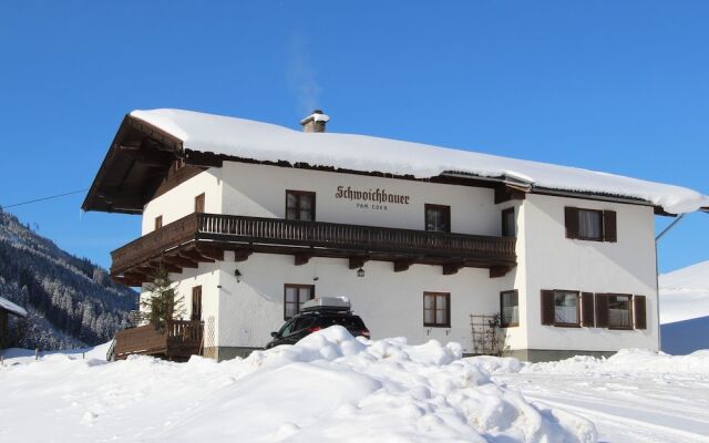 Bright Holiday Home in Saalbach With Mountain View