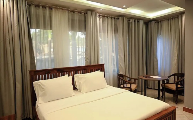 Neon Hotel Ntinda