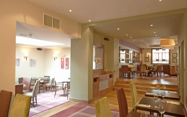 Metropole Hotel and Spa
