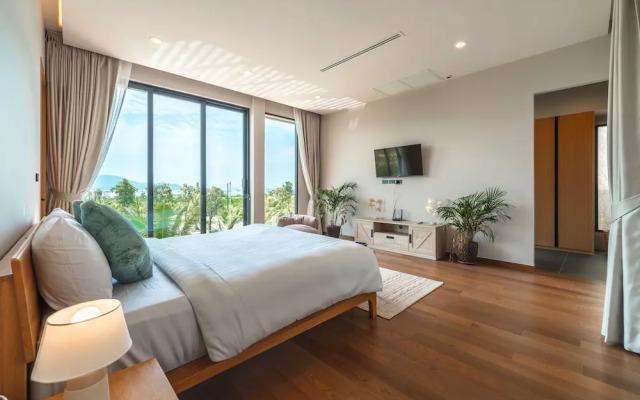 Modern 2-Level Pool Villa Long One A5