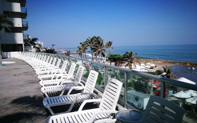 Palmetto Condos 2403