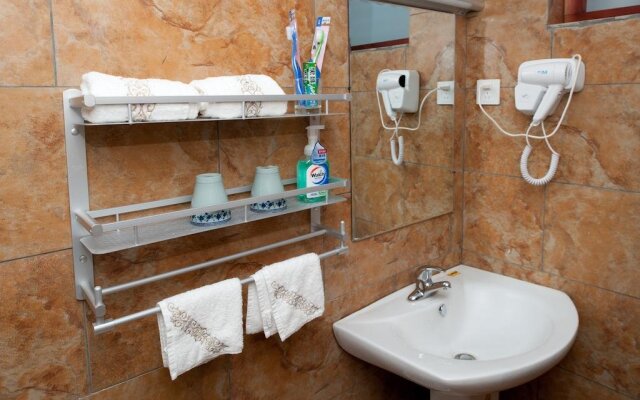 Lijiang Sky Staring Comfort Inn