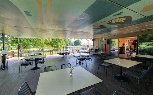 MAGNOLIA HOUSE by the RIVER