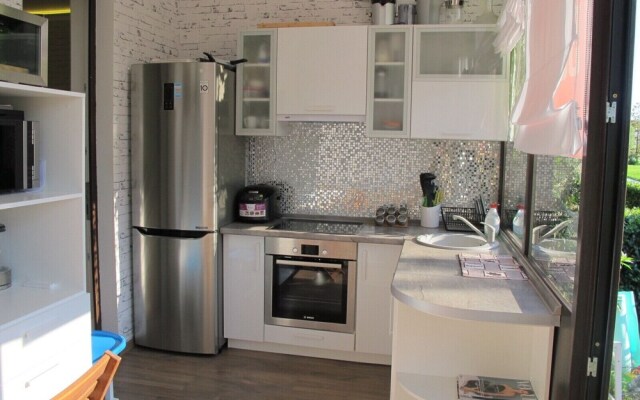 Fenix Deluxe Apartment on Triumfalnaya 12-4