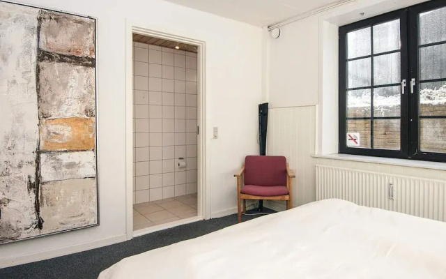 6 Person Holiday Home in Give