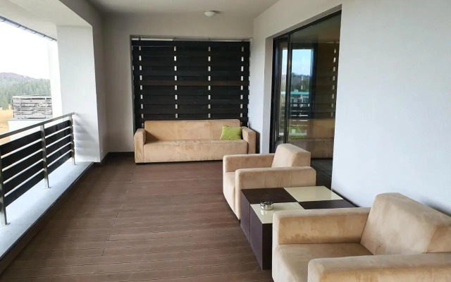 Silver Fox Residence