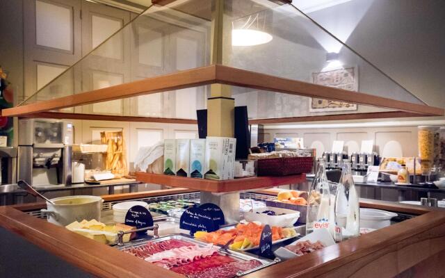 Best Western Hotel Ile de France Hotel & Spa