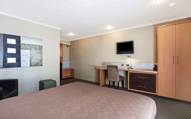 Comfort Inn On Raglan